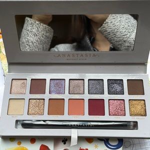 ABH Carli Bybel Palette